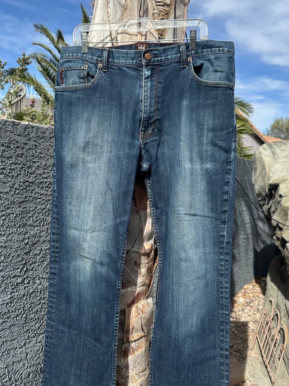 Ike Behar Men's Straight Leg Denim Jeans in Faded Blue